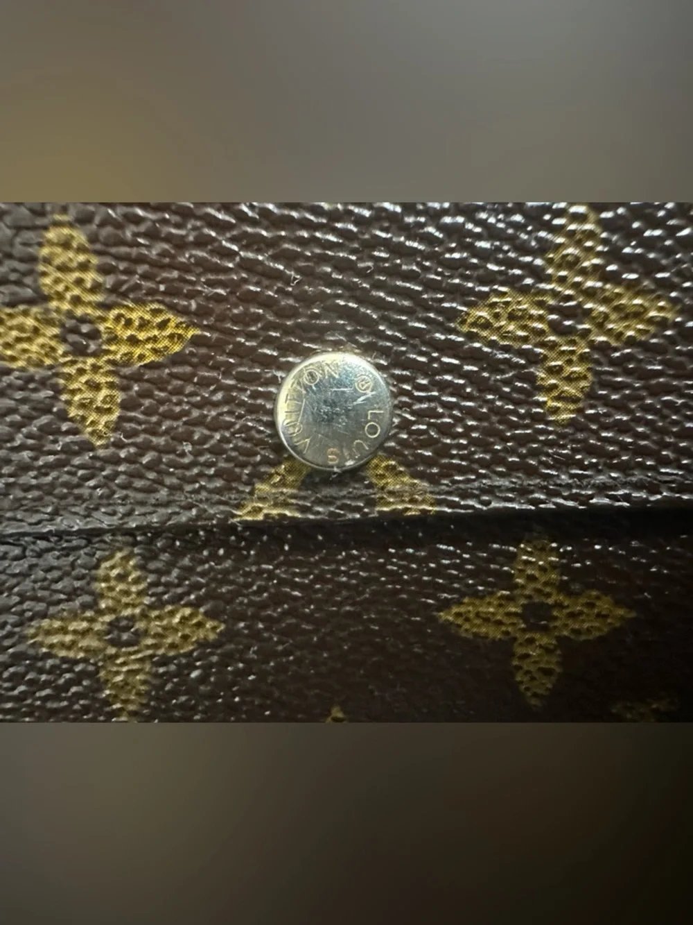 Louis Vuitton Monogram Sarah Wallet